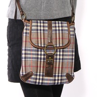 デザインベルトショルダーバック 23026 ブルーレーベル BURBERRY BLUE LABEL ブラウン系 上品なチェック柄