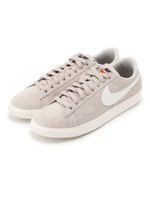NIKE W BLAZER LOW SD/ブラック(019)
