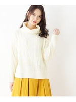 ケーブル編みタートルニット/アイボリー(004)