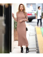 ケーブル編みハイネックロングワン/モカ(016)