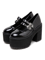 ハトメベルトパンプス/ブラック