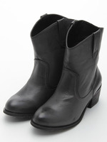 シンプルワンヒールショートブーツ