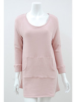 キルティングロゴ　　刺繍ワンピ