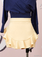 ヘムフリルショートパンツ