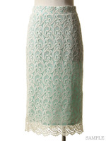 スカラップレースタイトスカート