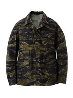 カモフラ柄ユーティリティジャケット