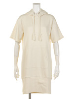 背中刺繍半袖フーディ