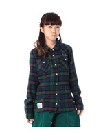 刺しゅういりチェック柄シャツ