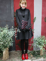 Vネックジャンパースカート