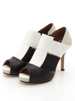 BIブーティーオープンパンプス90/BLACK