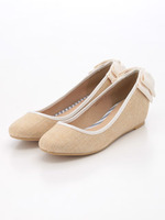 ストローマテリアルバックリボンパンプス/WHITE