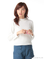 襟パールハイネックプルオーバー/ネイビー