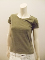 刺繍入りクルーネックTシャツ/IVORY