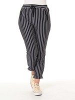 ・カットソー裾ねじりゆるパンツ/Stripe Navy