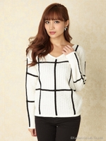 ブロックラインknit TOP/WHT