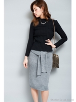 サイドスリットハリ抜きトップス/ブラック