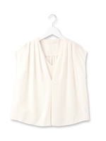 タックVネックブラウス/ブラック(019)