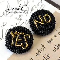 ラウンドビーズブローチ［YES.NO］