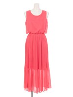 シフォンプリーツドレス/Coral Pink