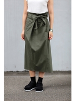 【AZUL by moussy】ラップ風ベルテッドミディスカート/BLK