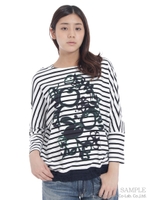 りんごいちごプリント&刺繍ドルマン/オフホワイト