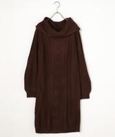 ケーブル編みニットワンピース