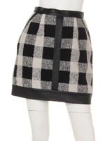 トリミングJ/WタイトSK/BLK