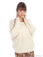 シャギー後ろツイストニット/ホワイト