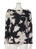 ブーケフラワーオフショルニットTOP/WHT