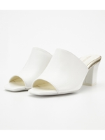 スクエアトゥ ローヒールサンダル/WHT