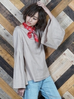 【オンラインストア限定】袖ボリュームブラウス×スカーフSET/アイボリー