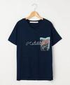 ポケット付きロゴTシャツ