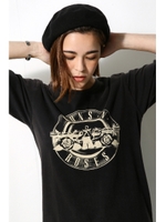 【AZUL by moussy】GUNSモノクロローズモチーフ半袖Tシャツ/BLK