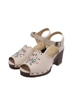 【F i.n.t】ローズ刺繍サンダル/OFFWHITE