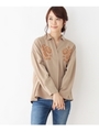 後ろ釦刺繍ブラウス/ベージュ(052)