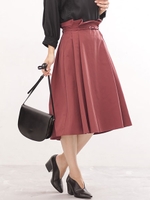 細ベルト付きタックフレアスカート/ブラウン