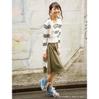 【50%OFF】【ニコ☆プチ掲載】ボーダー柄ロゴ入りロング丈ニットカーディガン