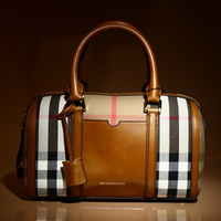 【新品】 バーバリー 英国チェック柄 バッグ 34498 ブラウン系 メンズ レディース 