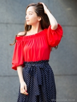 オフショルＴＯＰＳ/レッド