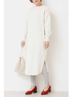 《岡崎紗絵 着用》起毛ワッフルサイドスリットワンピース/IV(030)