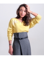 【Alluge】 刺繍Vネックトップス/オフホワイト(002)