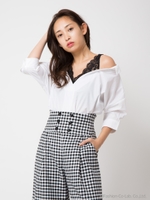 レースレイヤード風抜けシャツ/抜け襟 オフショルダー/オレンジ