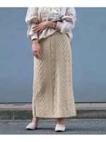 ケーブル編みロングニットスカート/ベージュ