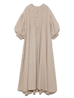 ピンタックボリュームワンピース/STRIPE