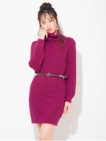 ベルト付きフェザーニットワンピース/ピンク