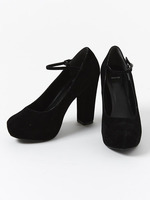 スエードパンプス