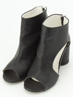 オープントゥシューズ