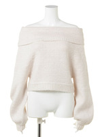 オフショルダーモヘアニット