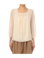 タックデザインブラウス