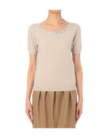 ビジューネックニットプルオーバー